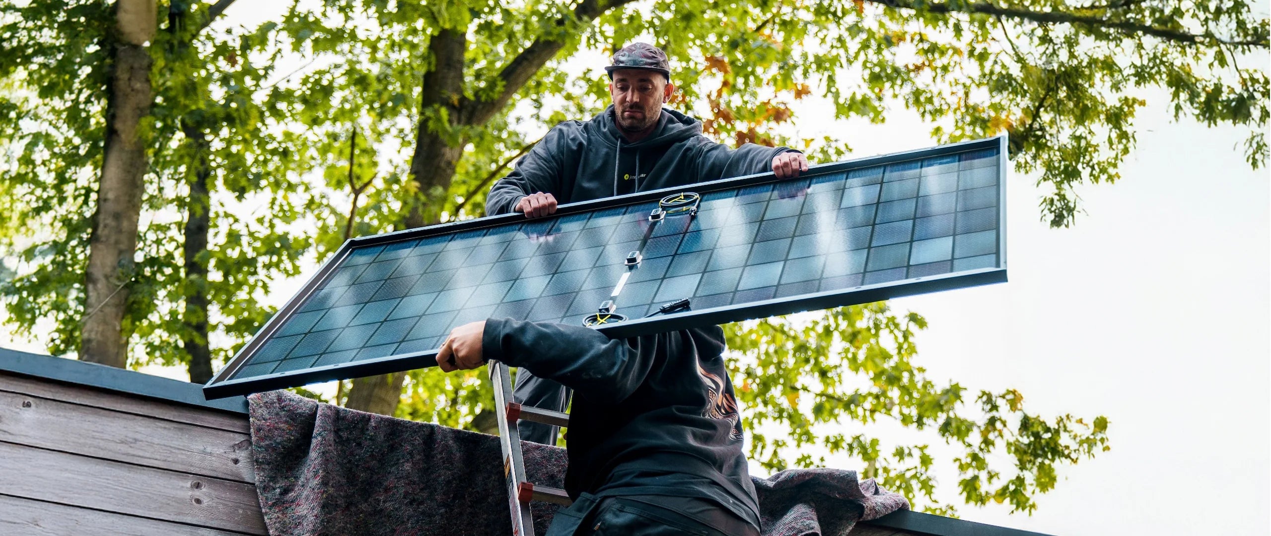 off grid banner desktop